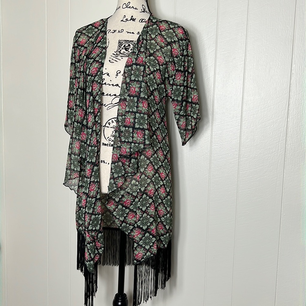 LuLaRoe Monroe Kimono